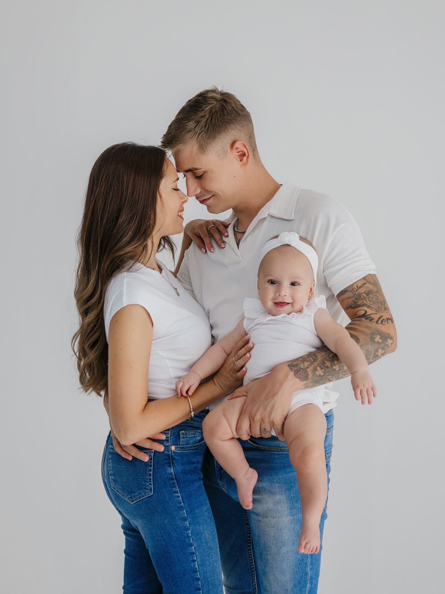 Familia de pie - Retrato familiar